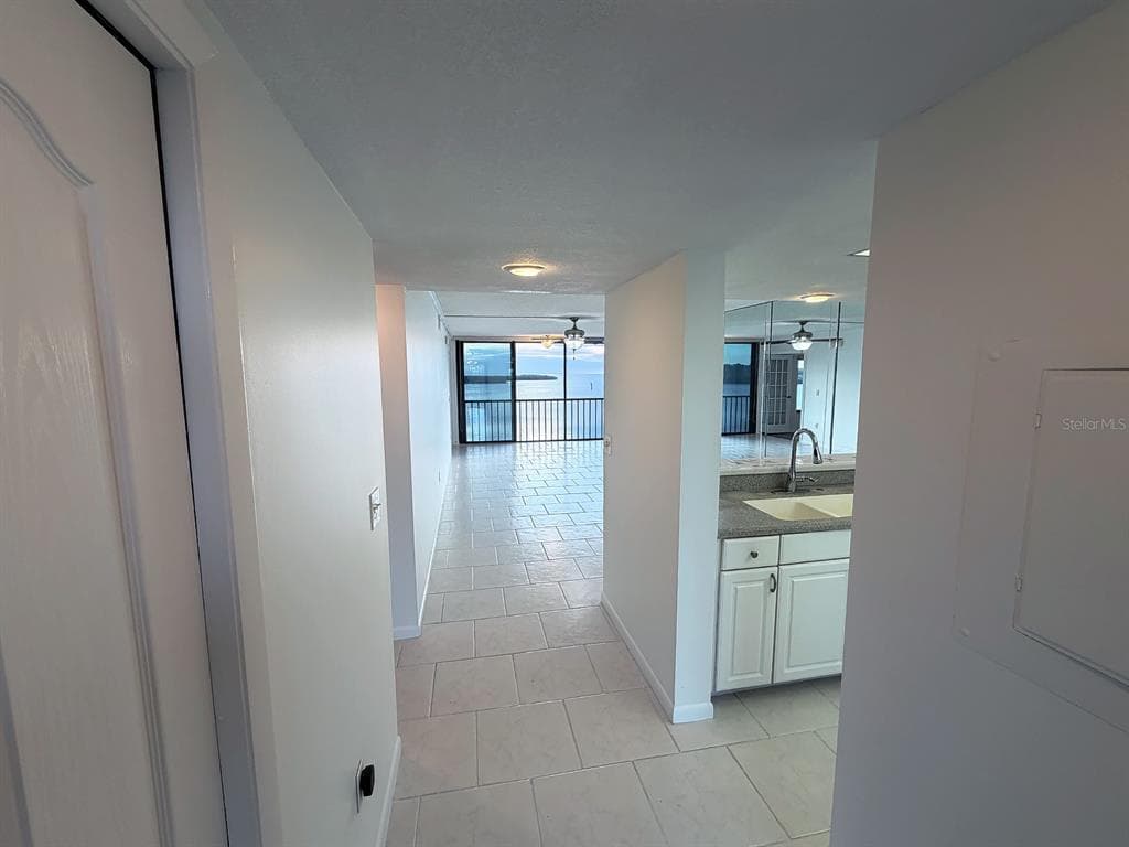 4620 BAY BOULEVARD 1122 photo 6