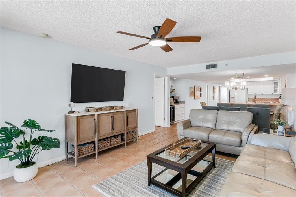 17500 GULF BOULEVARD 407 photo 15