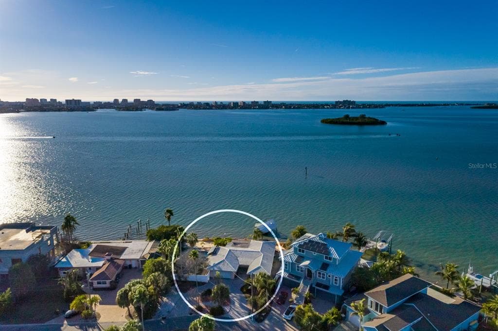 1844 VENETIAN POINT DRIVE photo 17