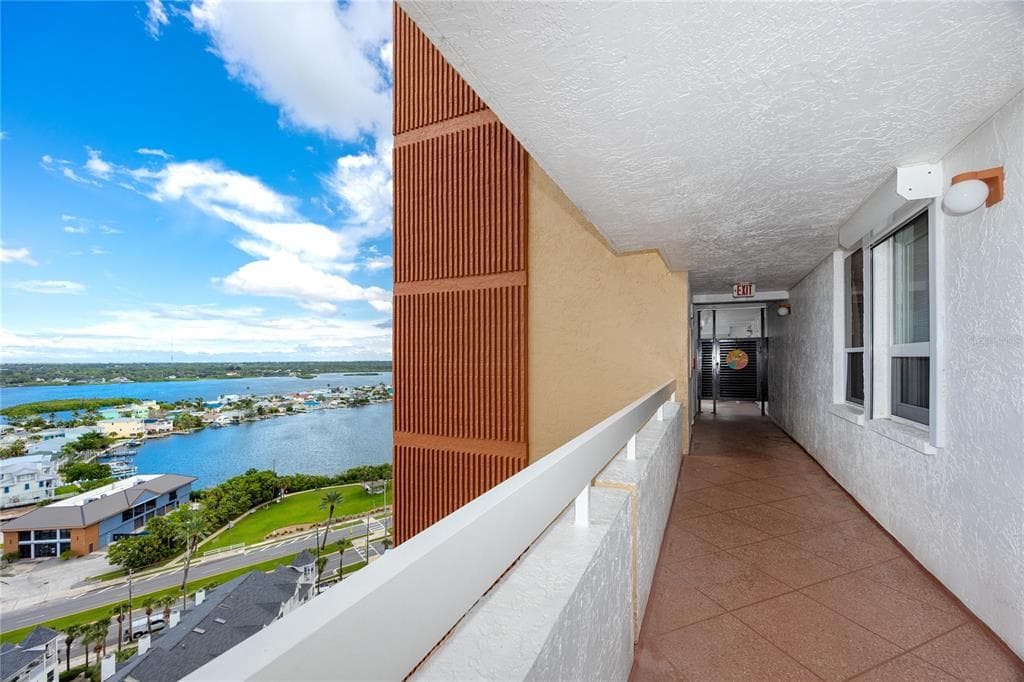 17940 GULF BOULEVARD 16A photo 7