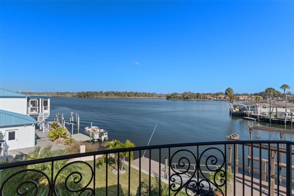 2235 N KINGS COVE POINT 3