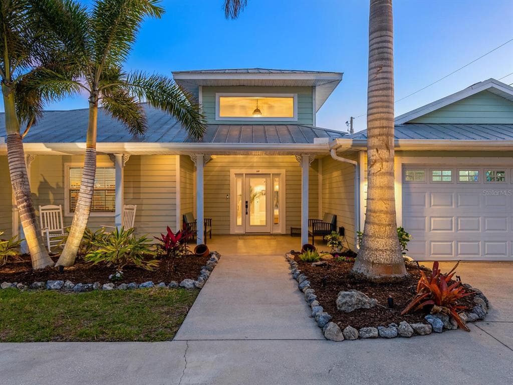 221 LYCHEE ROAD 4