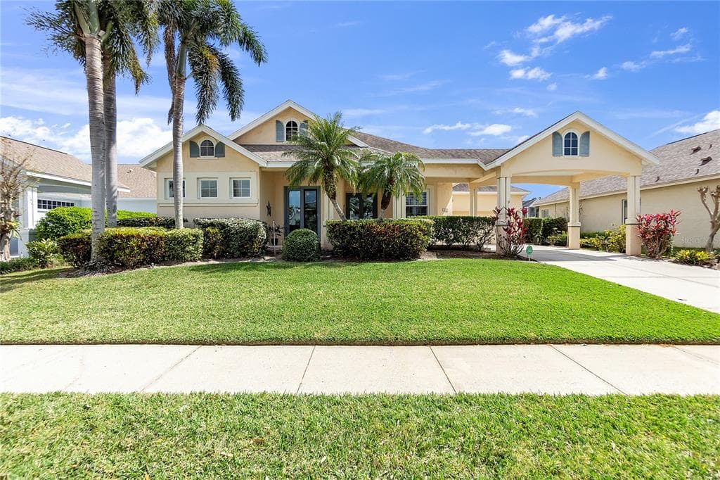4616 BLUE MARLIN DRIVE photo 1