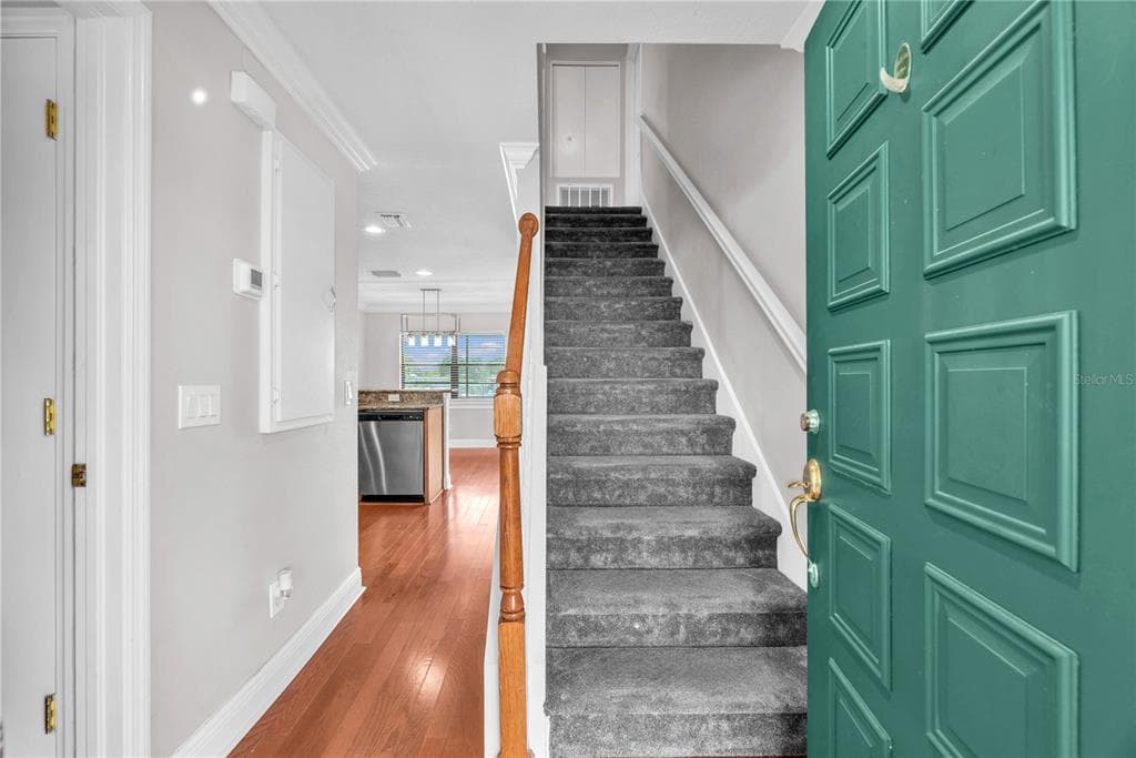 614 YARDARM DRIVE #7 5