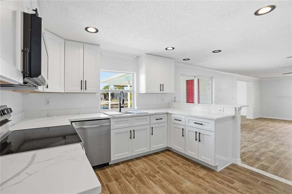 9837 ISLAND HARBOR DRIVE photo 16