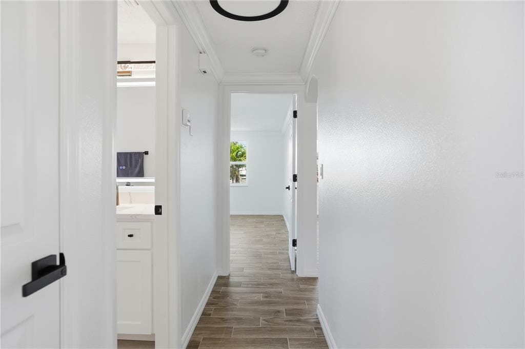 9837 ISLAND HARBOR DRIVE photo 4