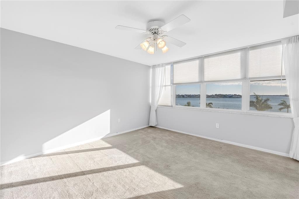 5108 BRITTANY DRIVE S 405 photo 22