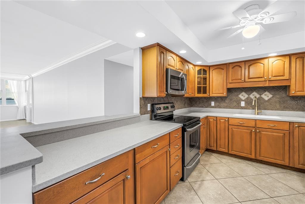 5108 BRITTANY DRIVE S #405 5