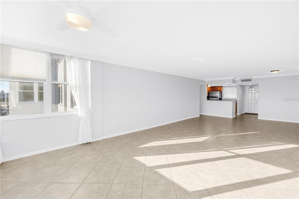 5108 BRITTANY DRIVE S 405 photo 19