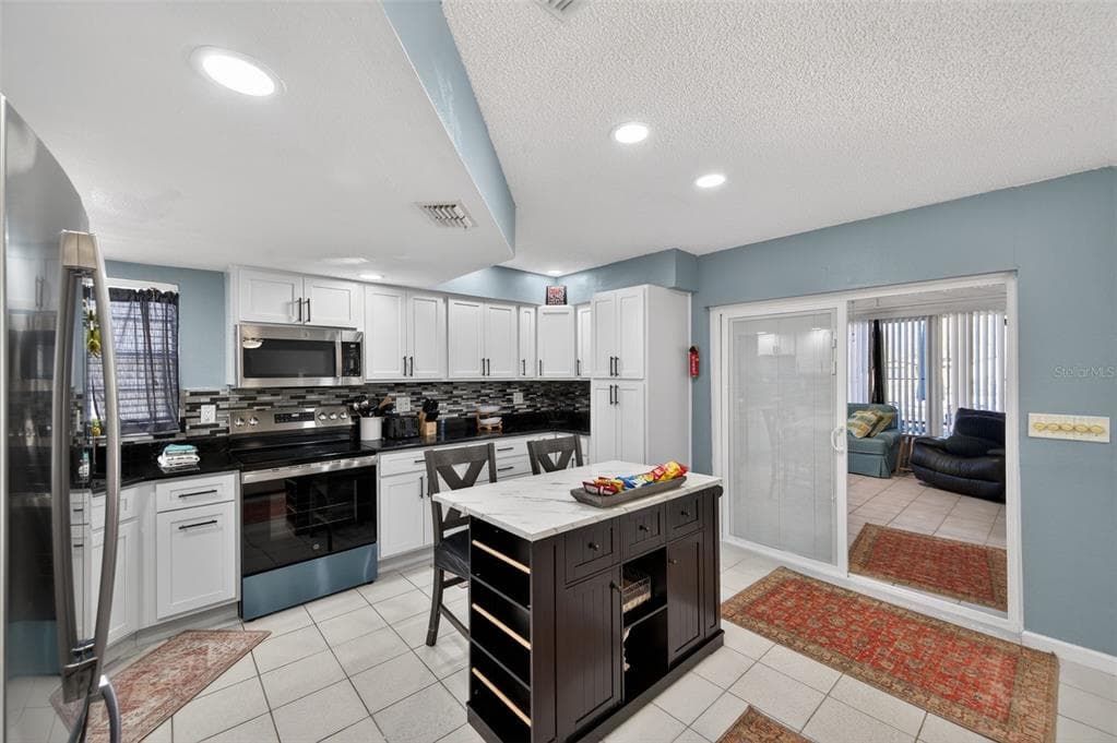 7623 MAKO DRIVE photo 13