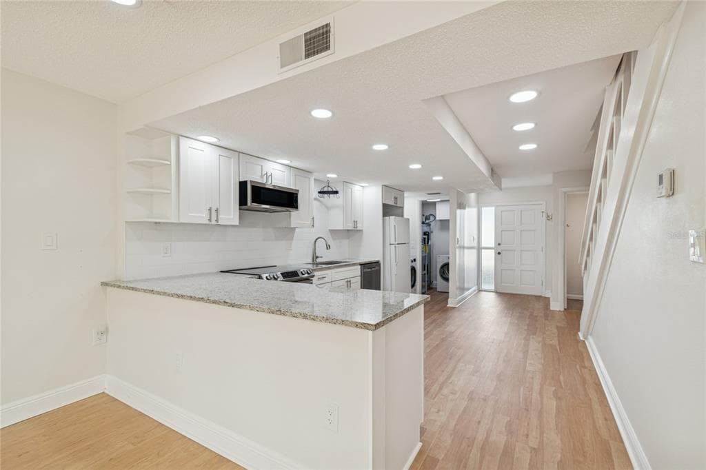 433 S PAULA DRIVE 24 photo 13