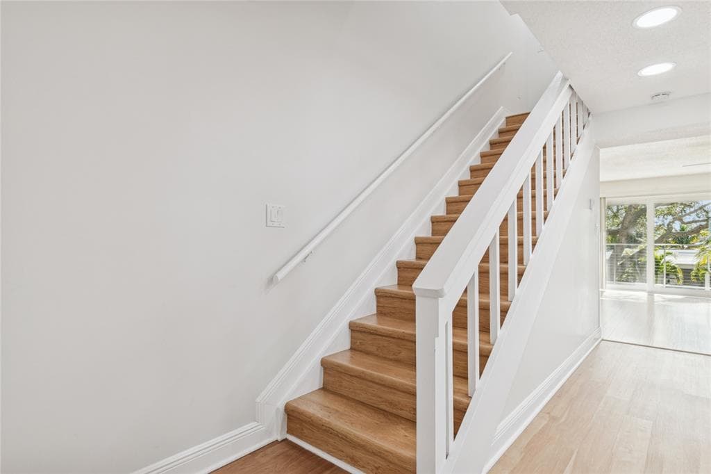 433 S PAULA DRIVE 24 photo 22