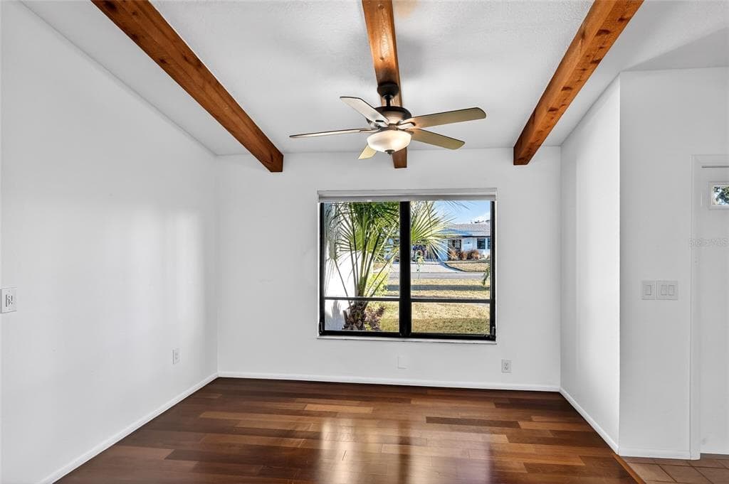 5424 AMERICA DRIVE photo 23