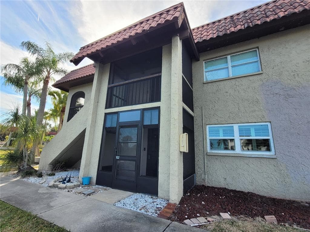 1005 S BAYSHORE BOULEVARD 102 photo 22