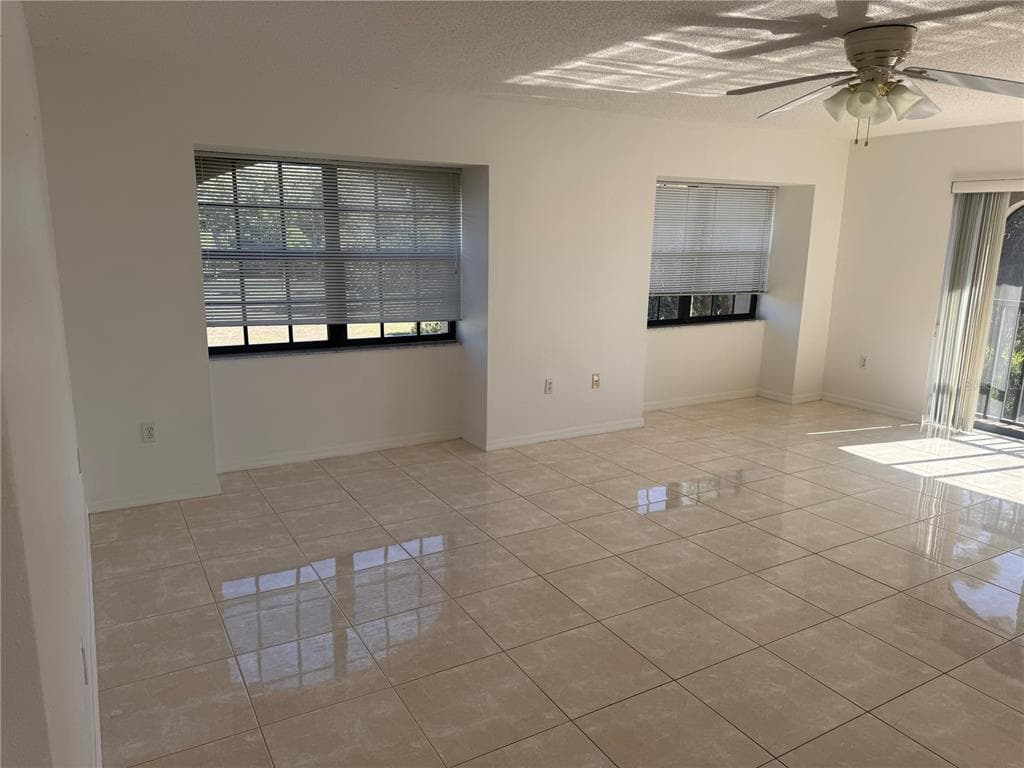 23465 HARBORVIEW ROAD 201 photo 12