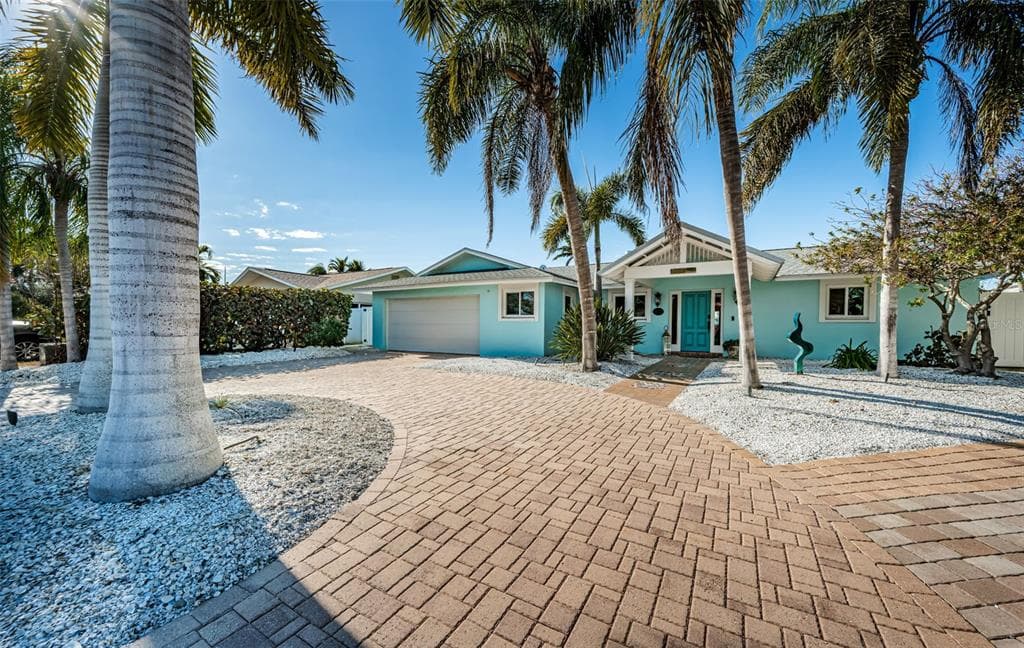 2910 ALTON DRIVE 4