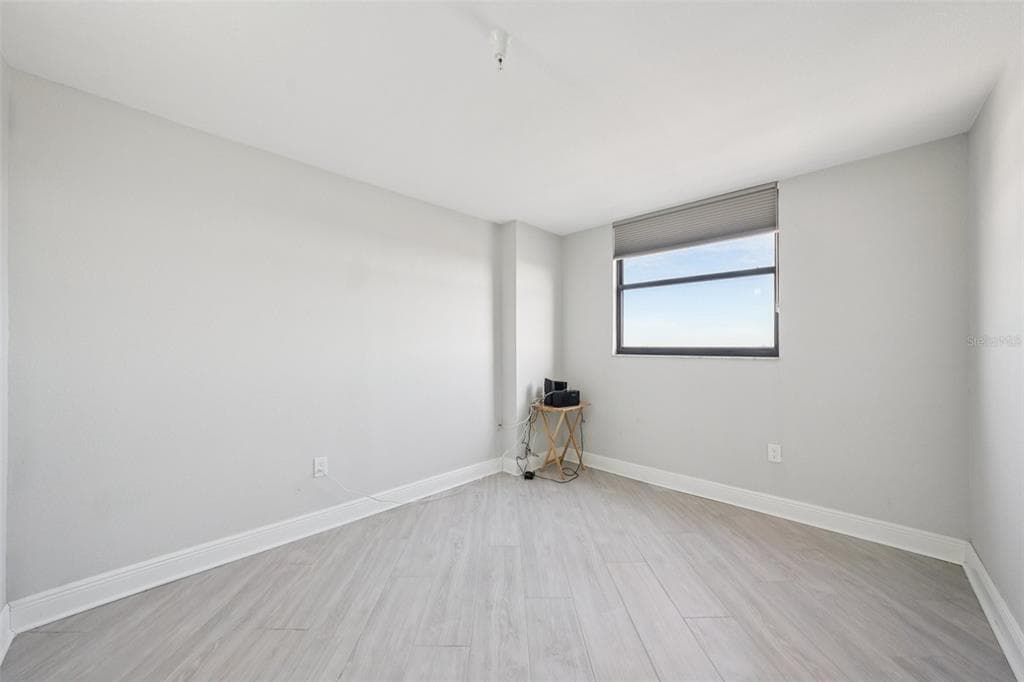 15316 GULF BOULEVARD 801 photo 21