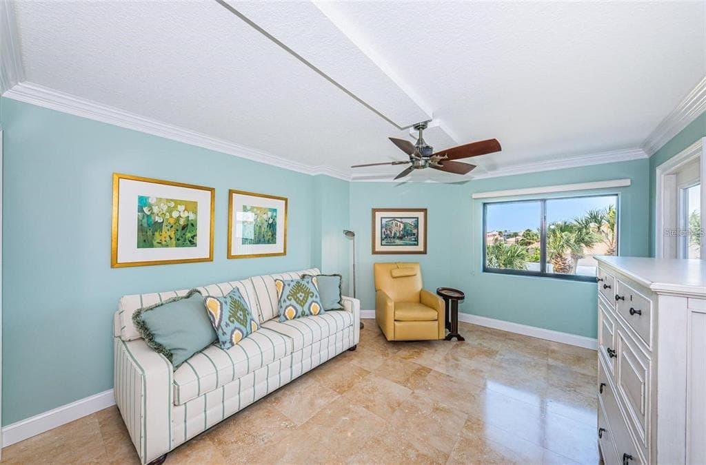 240 SAND KEY ESTATES DRIVE 222 photo 16