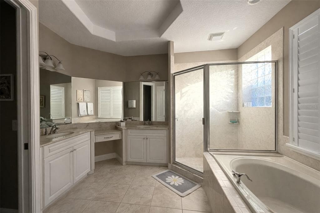 10127 TRIA DRIVE photo 18