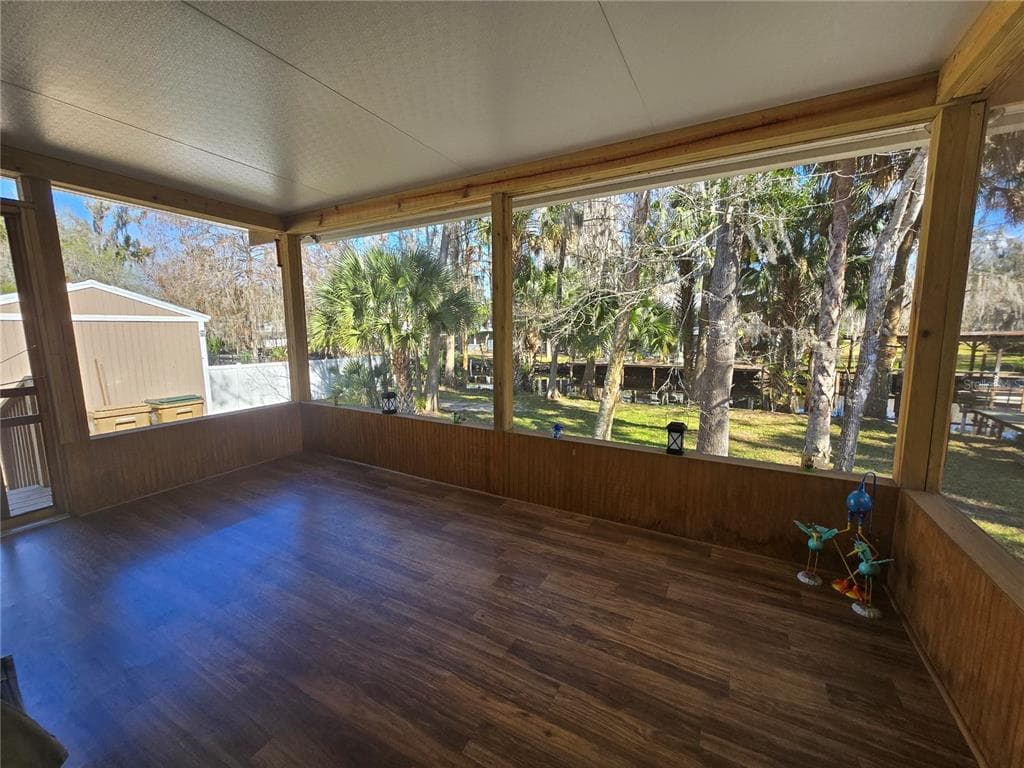 56290 CHERRY TREE ROAD photo 3