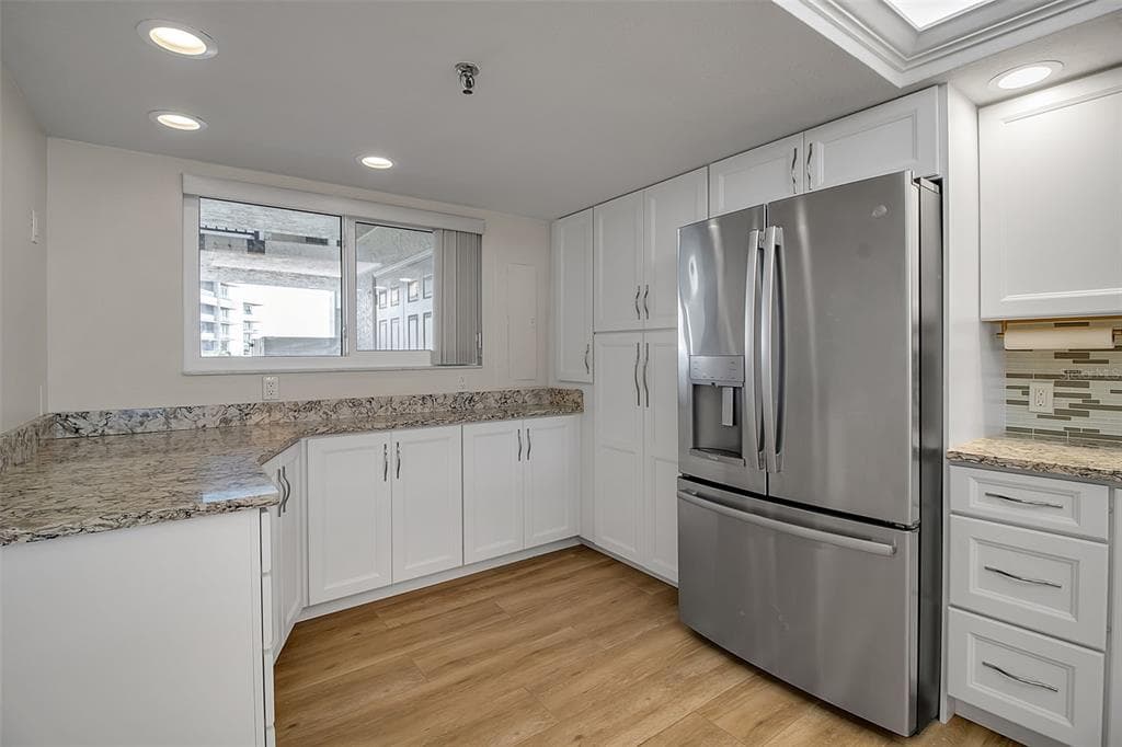 1485 GULF OF MEXICO DRIVE 303 photo 8