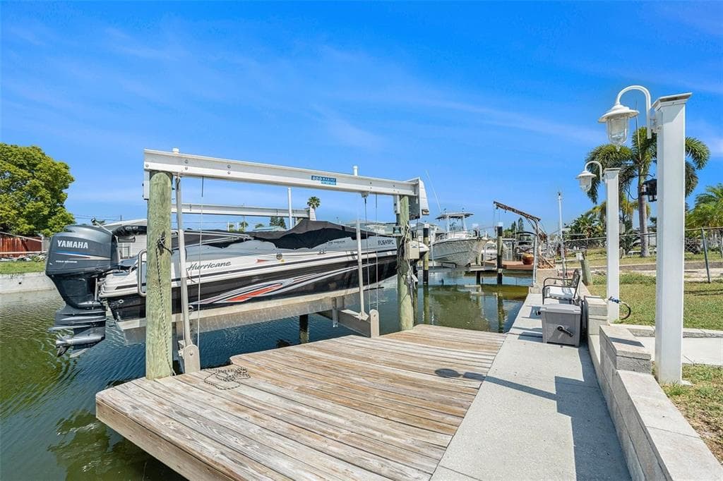 13401 NEPTUNE DRIVE photo 20