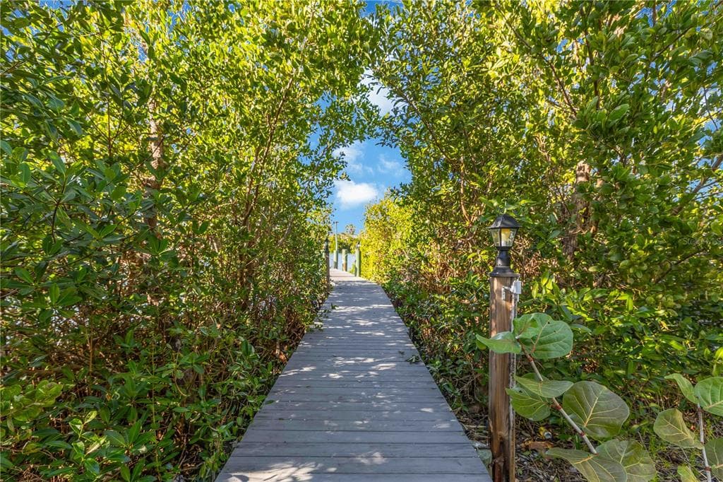 120 GASPARILLA WAY photo 7