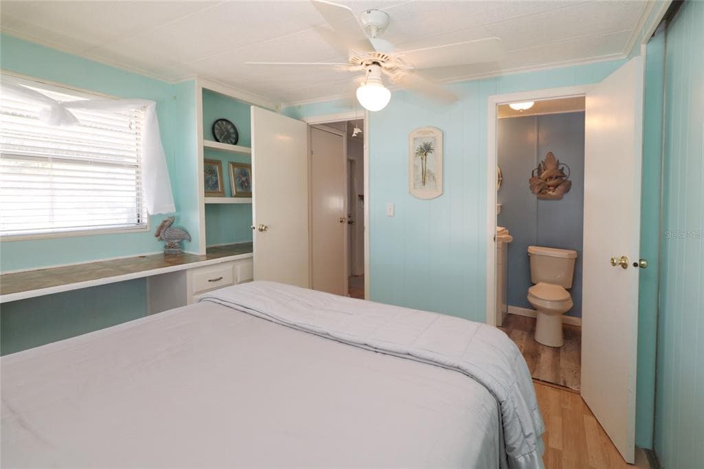 107 E SAINT JOHNS WAY photo 10