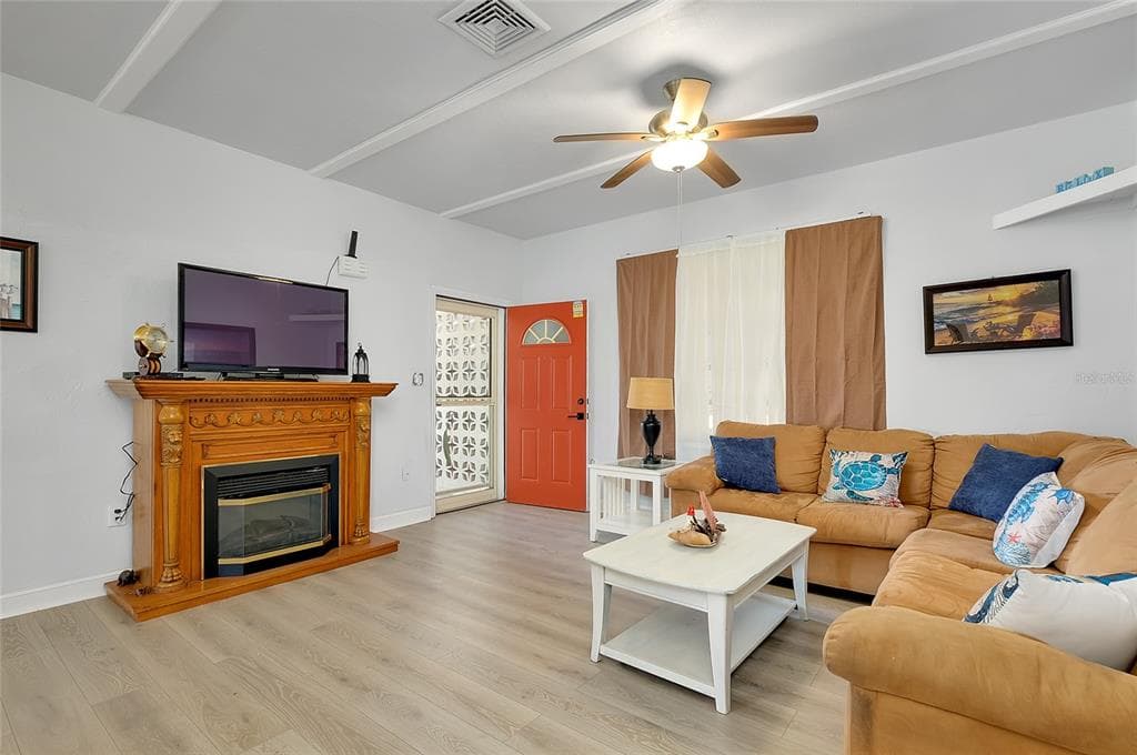 21064 HIGGS DRIVE photo 9