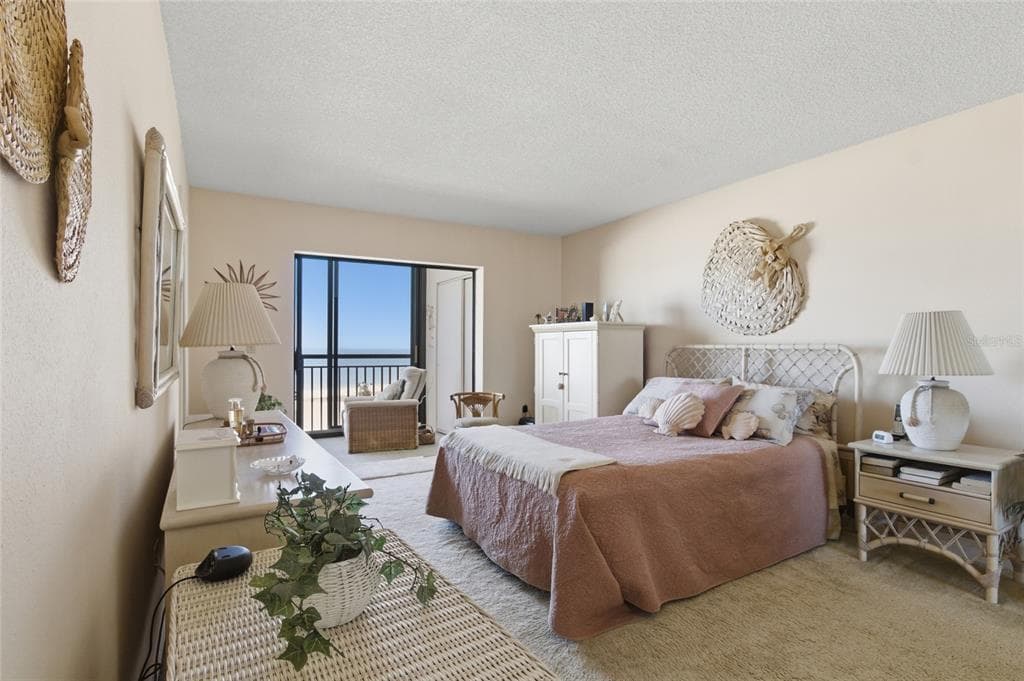 1270 GULF BOULEVARD 801 photo 19