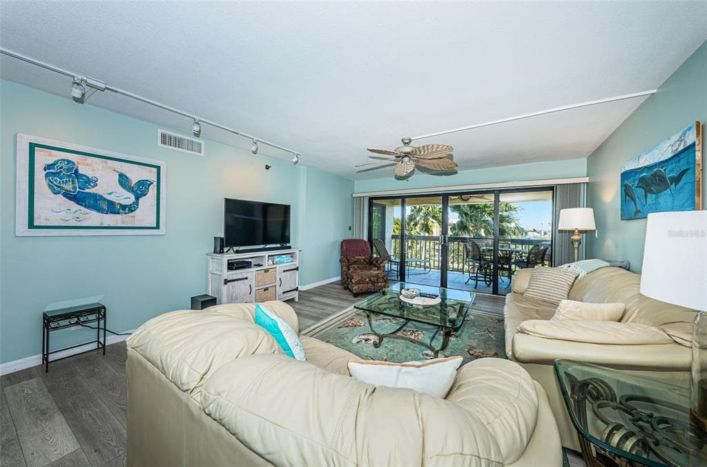 401 150TH AVENUE 245 photo 17