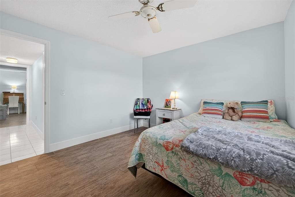 1640 JUNO TRAIL 102A photo 23