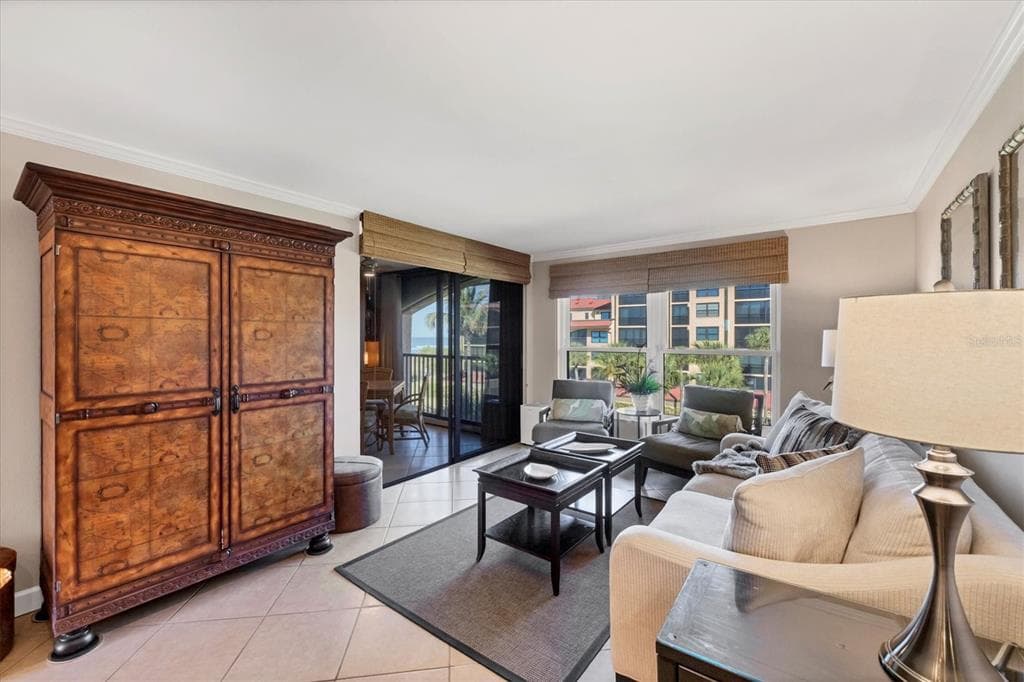 8750 MIDNIGHT PASS ROAD #302 5