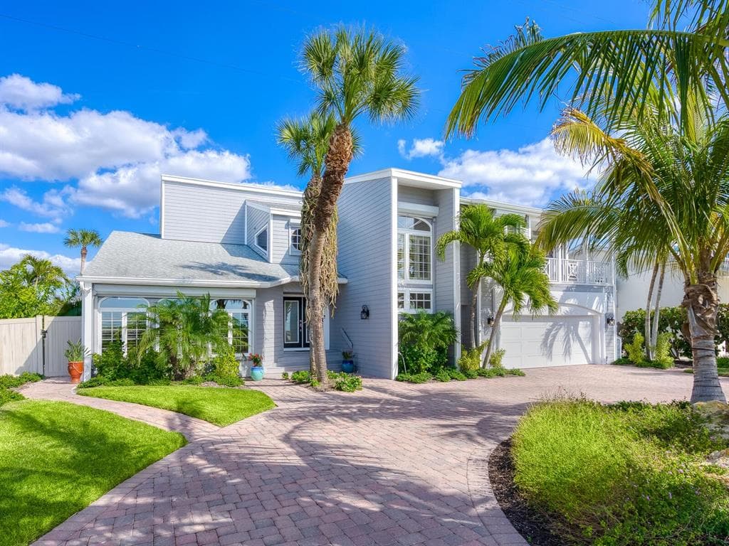 3240 CASEY KEY ROAD 4