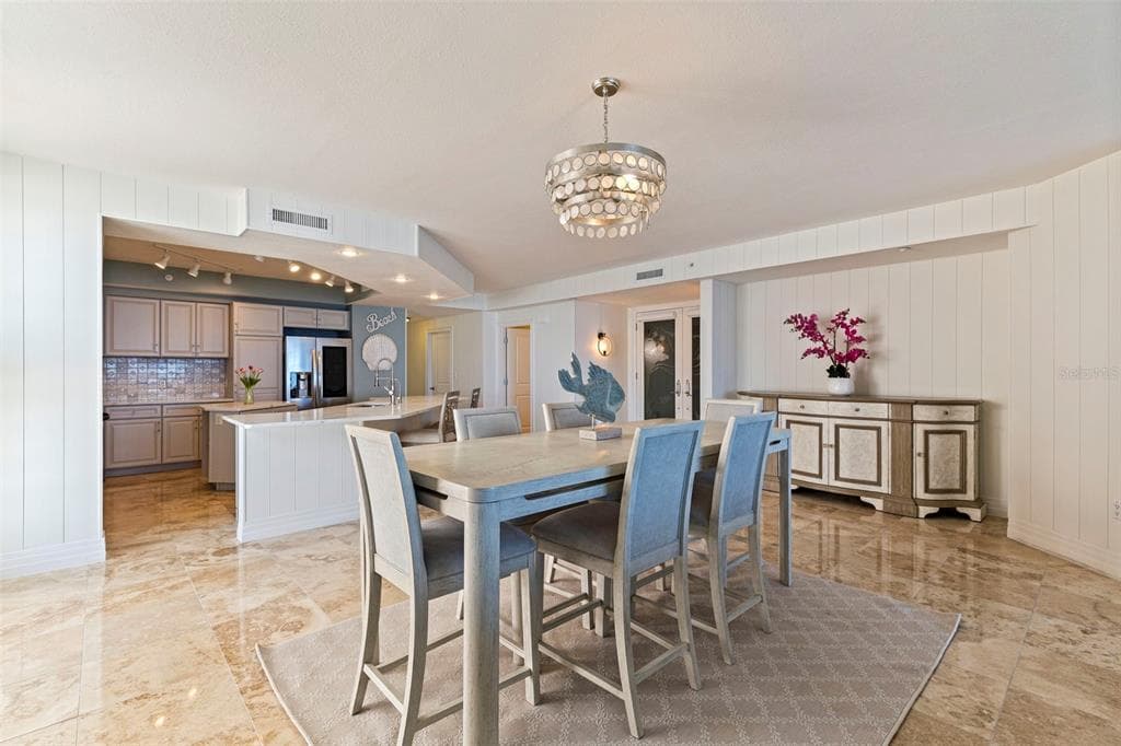 1350 GULF BOULEVARD 704 photo 10