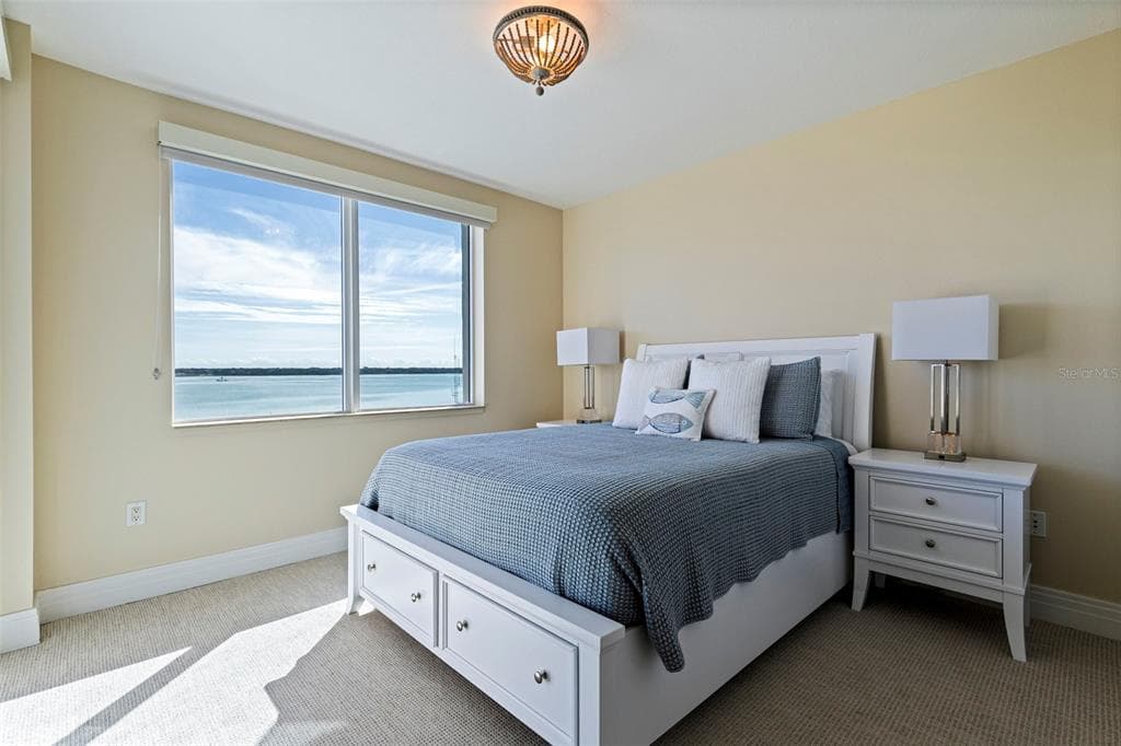 1350 GULF BOULEVARD 704 photo 21