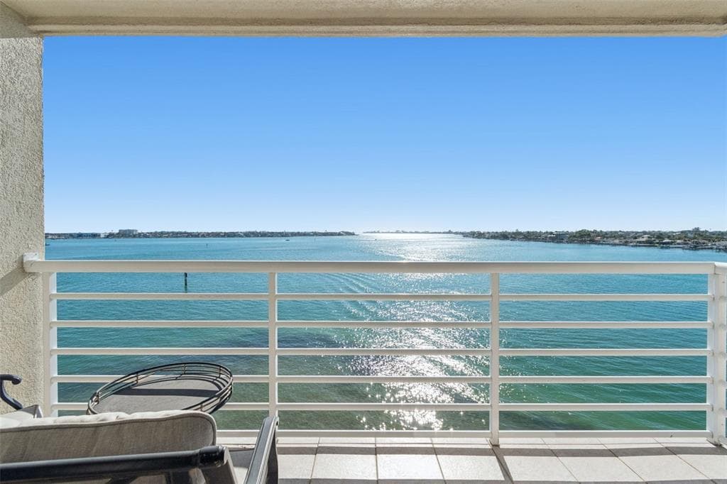 6105 BAHIA DEL MAR CIRCLE 686 photo 6