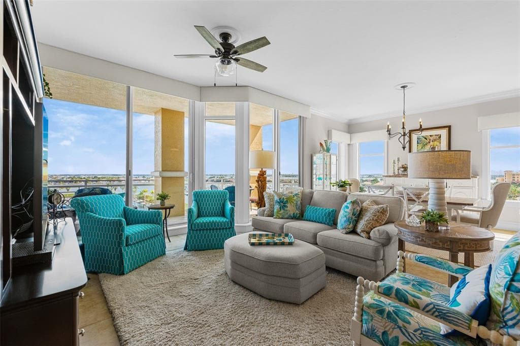 140 RIVIERA DUNES WAY #503 2