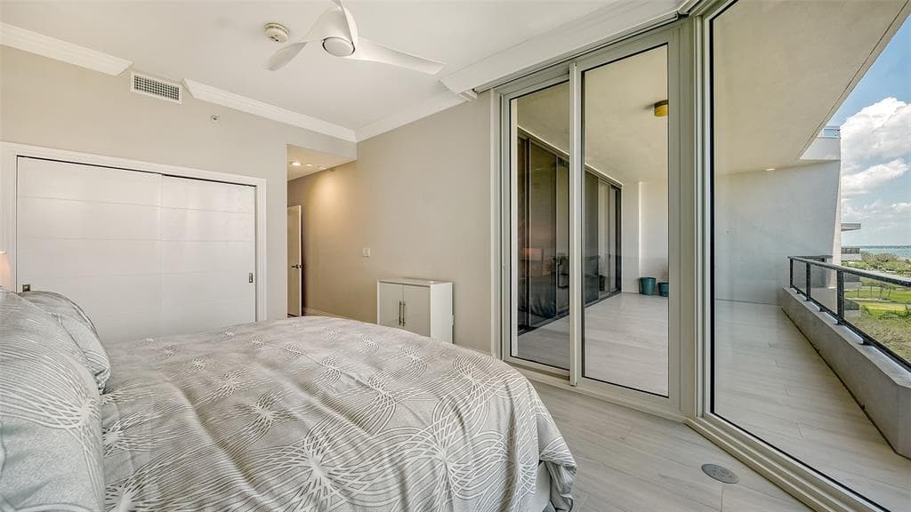 535 SANCTUARY DRIVE C807 photo 24