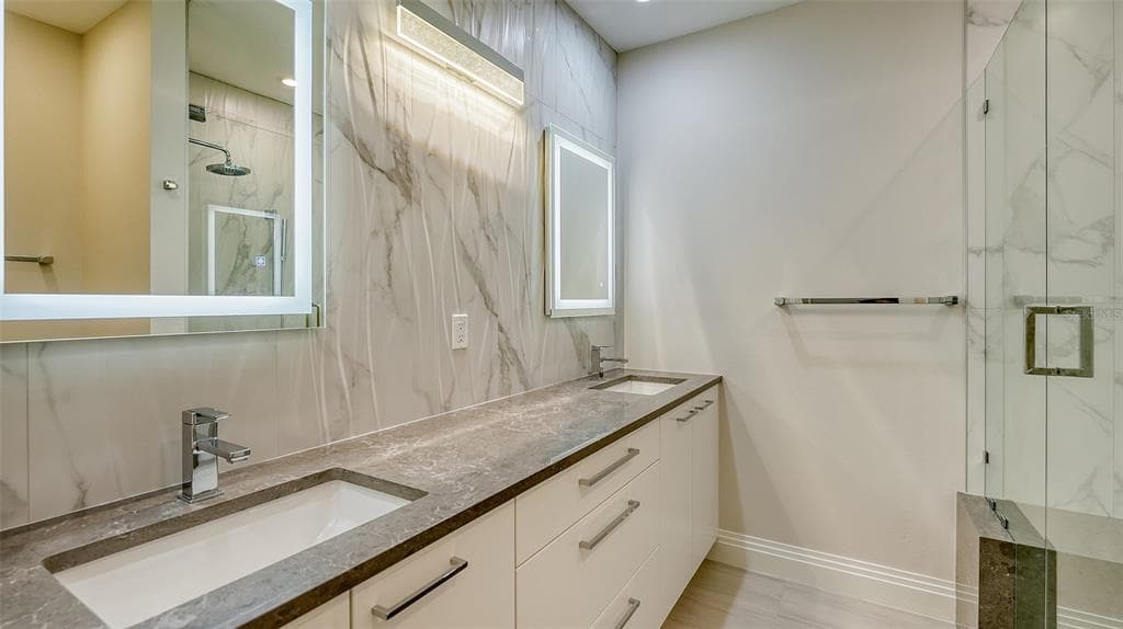 535 SANCTUARY DRIVE C807 photo 25