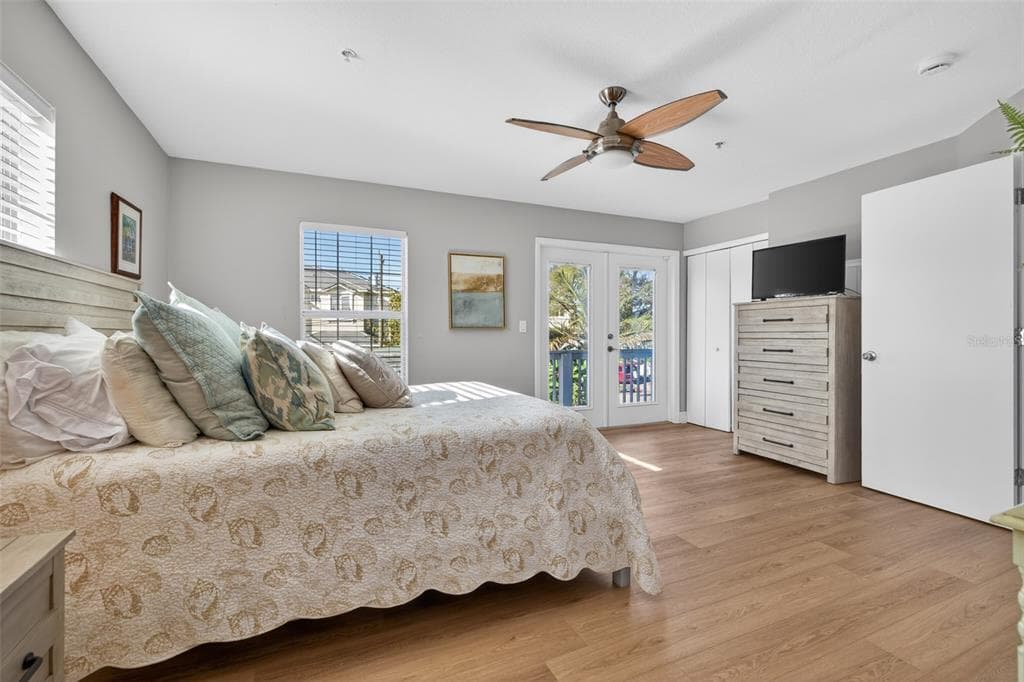 1902 ARROWHEAD DRIVE NE photo 25