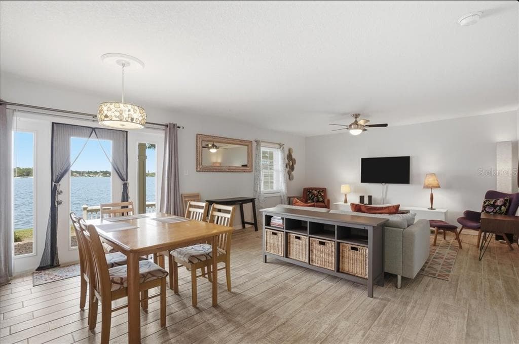 205 POMPANO DRIVE SE B photo 8
