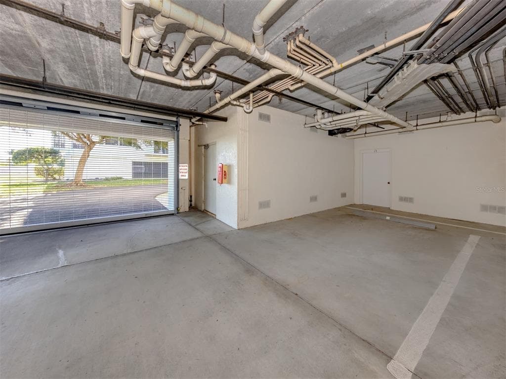 200 HARBOR WALK DRIVE 155 photo 7