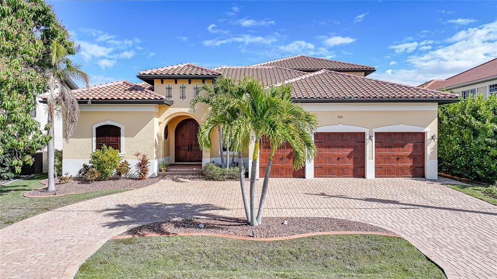 166 HIBISCUS DRIVE photo 7