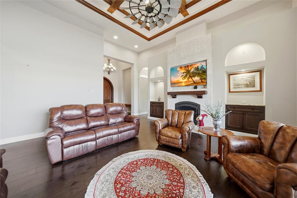 166 HIBISCUS DRIVE photo 15