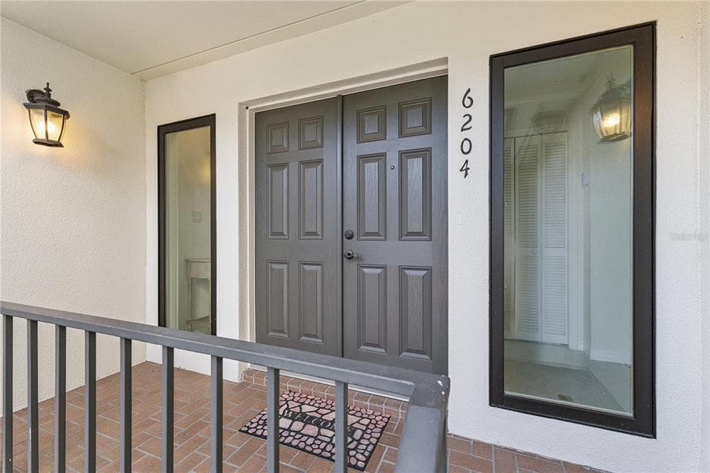 6204 MASTERS BOULEVARD 202 photo 10