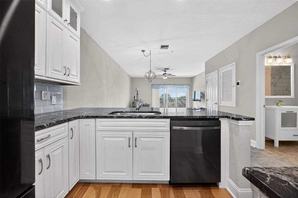 2700 N PENINSULA AVENUE 132 photo 7