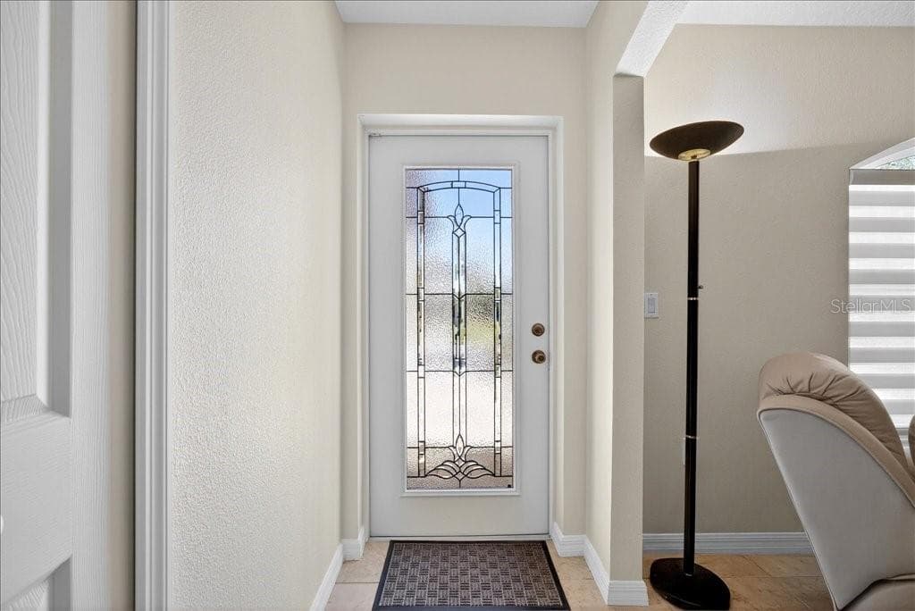 42 RUSSELL DRIVE photo 13