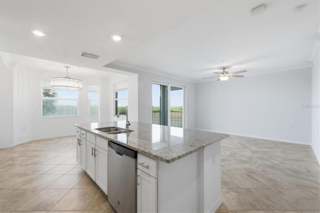 14081 HERITAGE LANDING BOULEVARD 227 photo 19