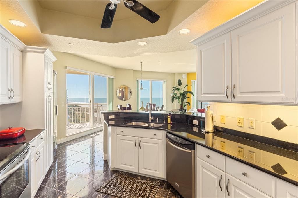 1200 GULF BOULEVARD 1002 photo 15
